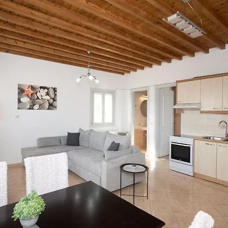 Apartment 1 Bd Emerald With Sparkling Shared Pool *